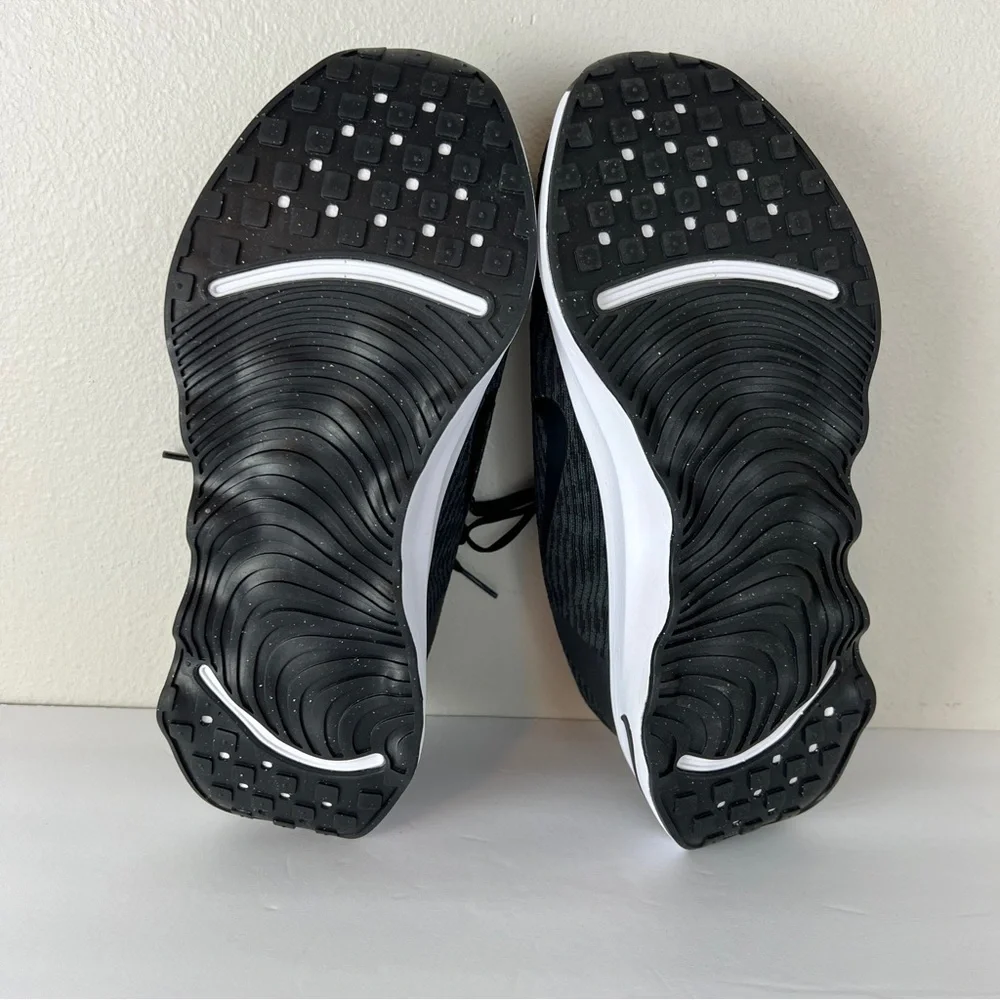 Nike Motiva Black White Running Shoes - Picture 5 of 6